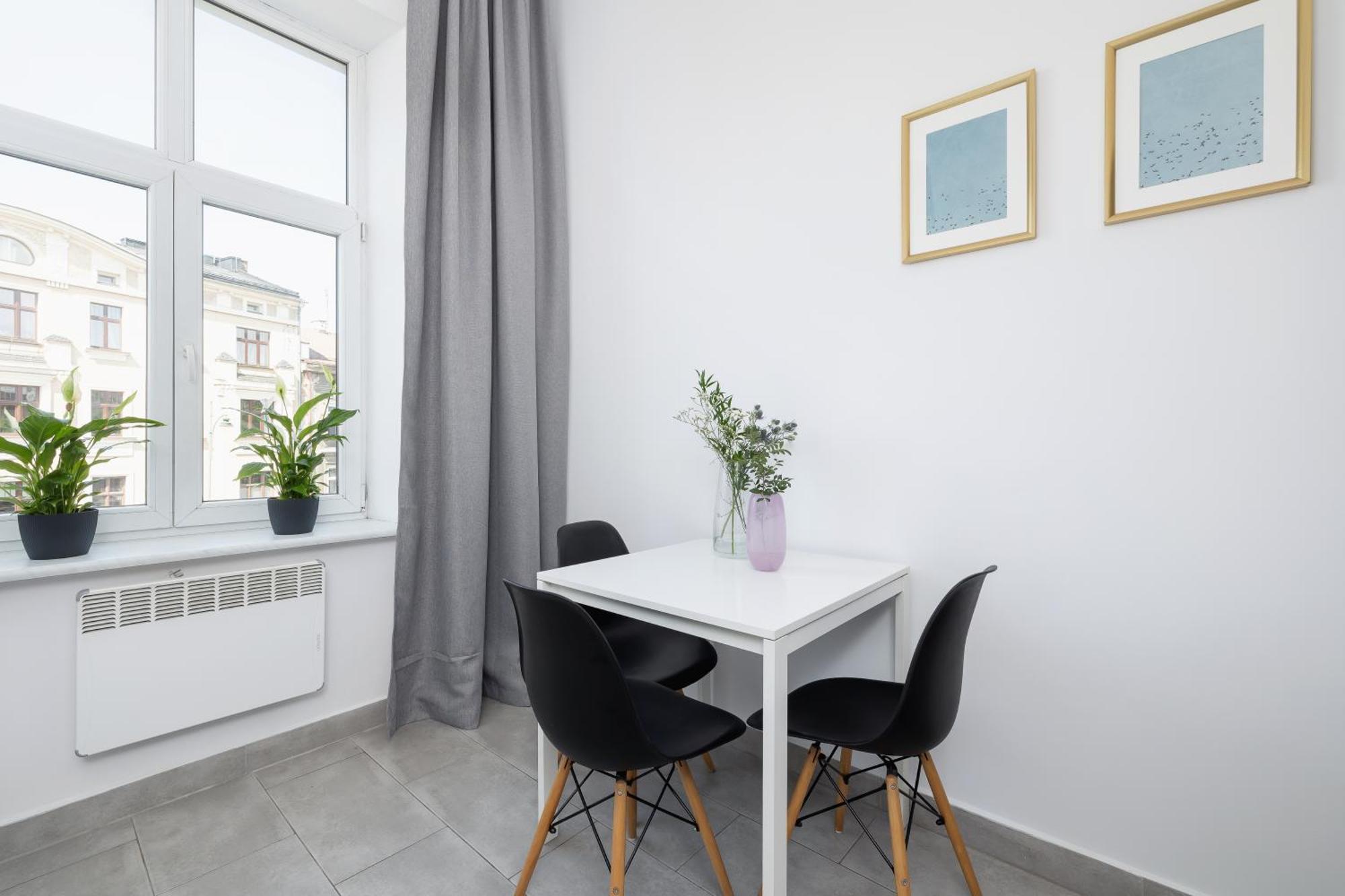 Apartment 1-bedroom - 65 Dluga Street *